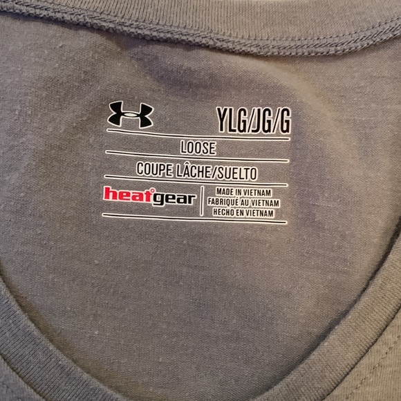 Under Armour shirt - Picture 3 of 4